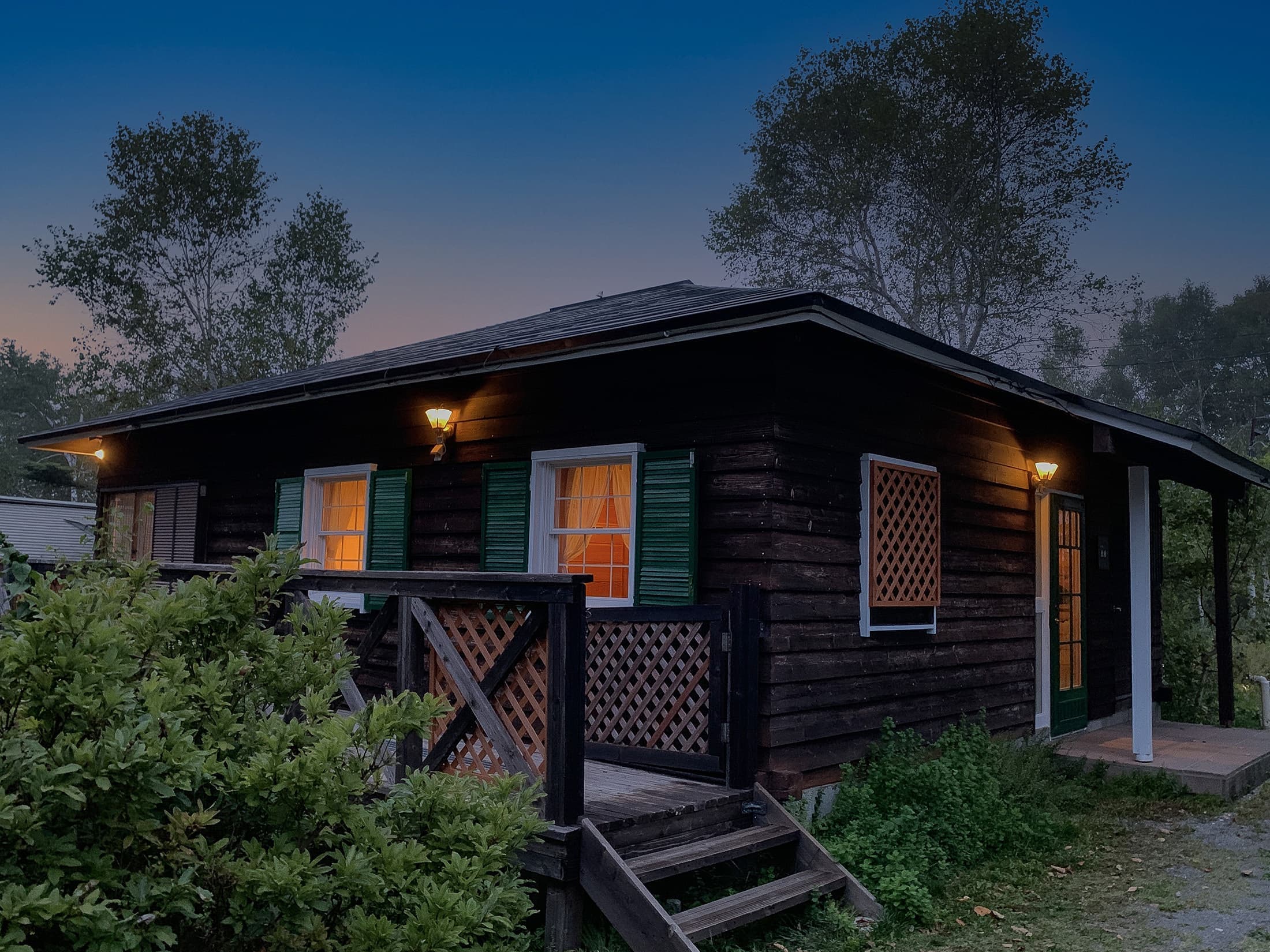 コテージ東棟の夕景