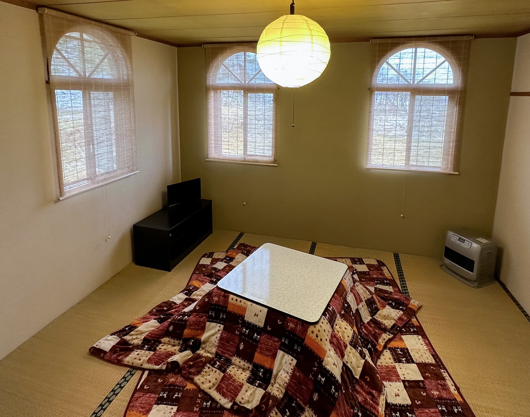 客室／和室８畳